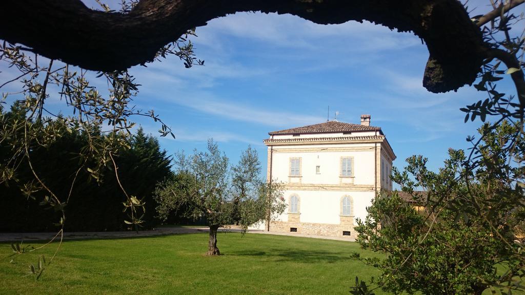 Il Casino Di Remartello Vila Loreto Aprutino Exterior foto